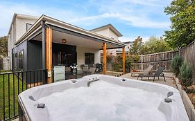 Seagrove Retreat Cowes
